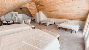 3 bedrooms, iron/ironing board, travel cot, free WiFi