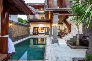 Outdoor pool - Grand Yuma Hotel & Villa (Denpasar)