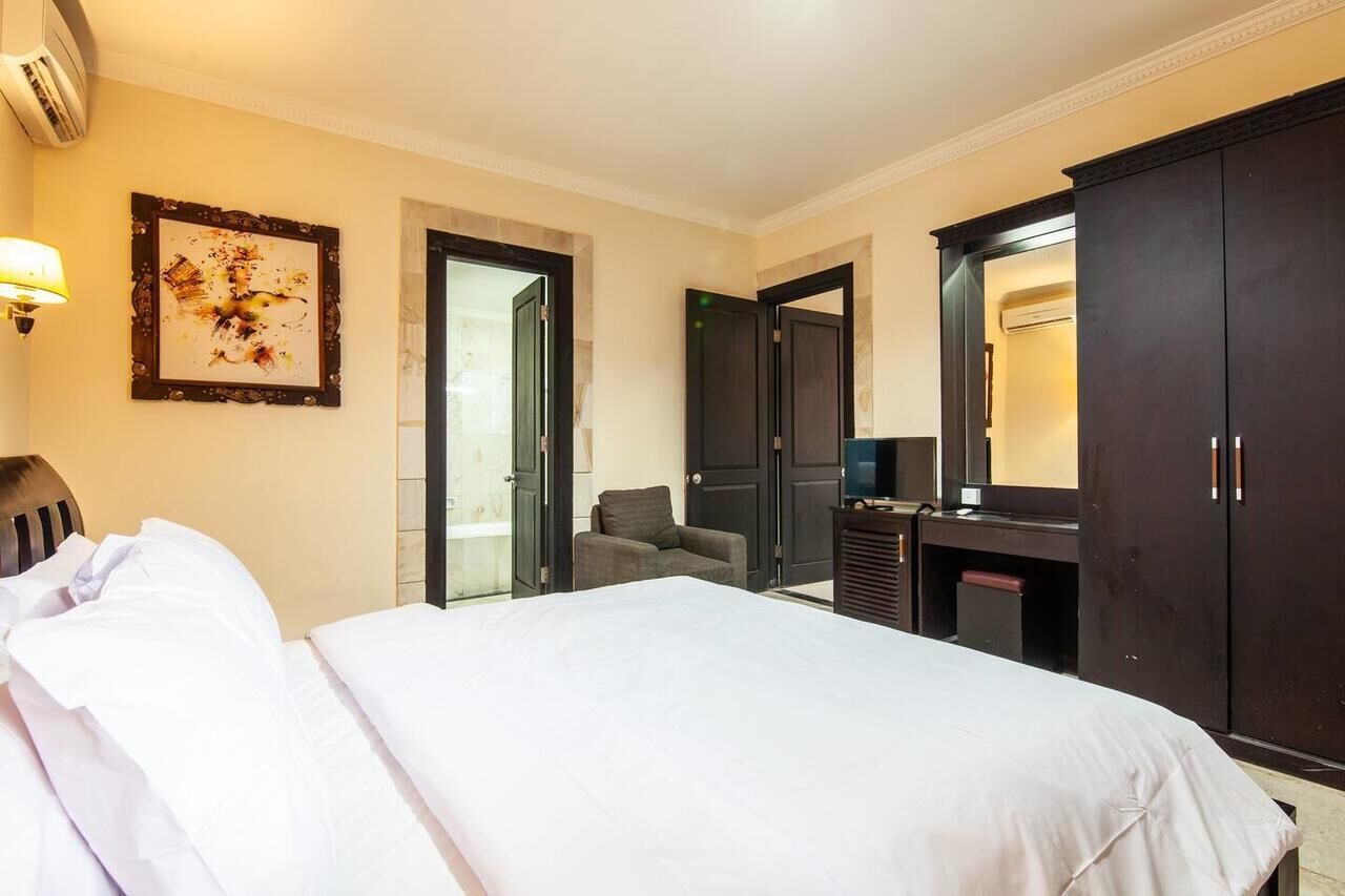 Suite | In-room safe, desk, free WiFi, bed sheets