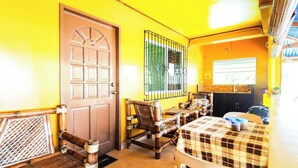 Deluxe Double Room | Meja, Wi-fi percuma 