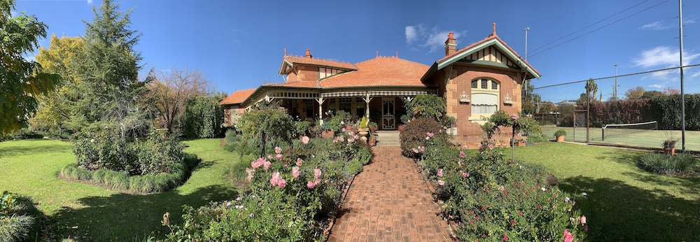 Forgandenny Bed & Breakfast image