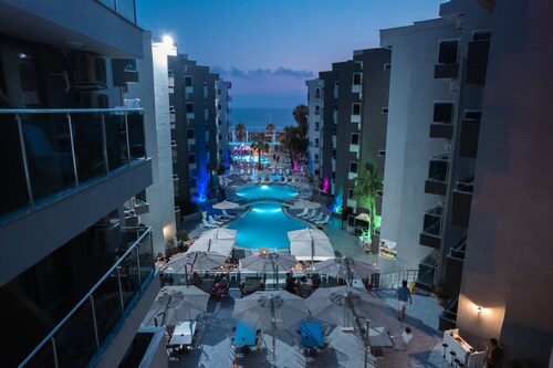 The Nora Hotels Family Club