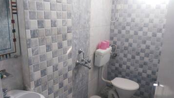 Executive Room | Bathroom