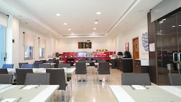 Bữa sáng buffet