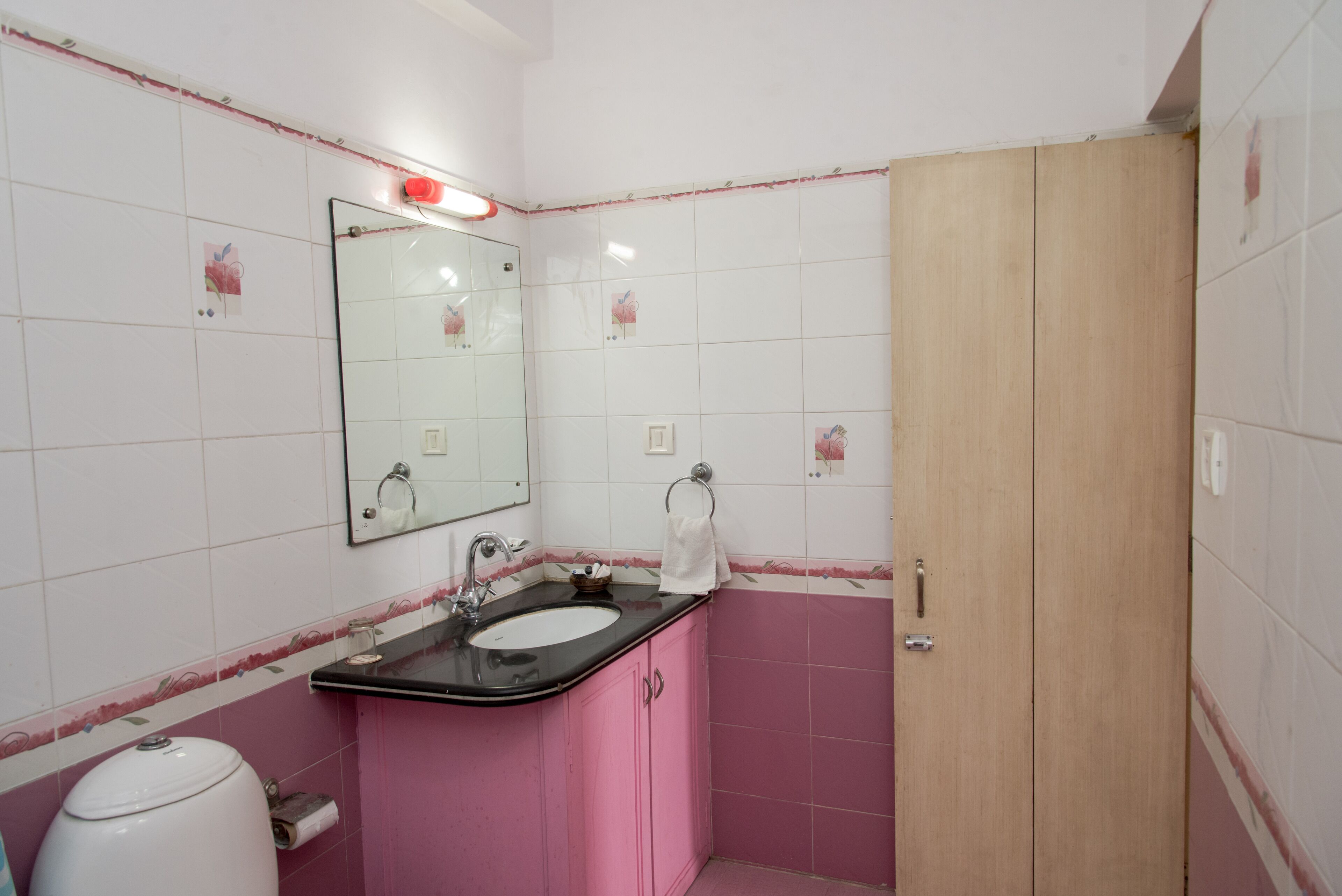 Foto - Hotel Gorbandh