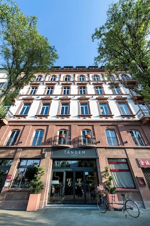 Fachada de la propiedad. Hotel Tandem - Boutique Hotel