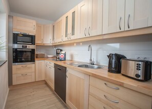 Fridge, microwave, dishwasher, toaster