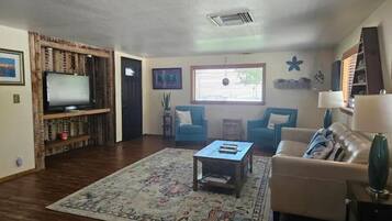 TV connectée, cheminée