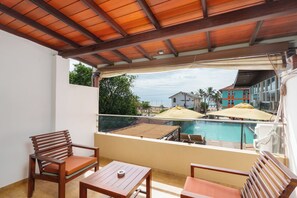 Chambre Double Deluxe, vue mer | Terrasse/Patio