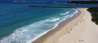 Driftwood in Blacksmiths - free WIFI, close to the beach