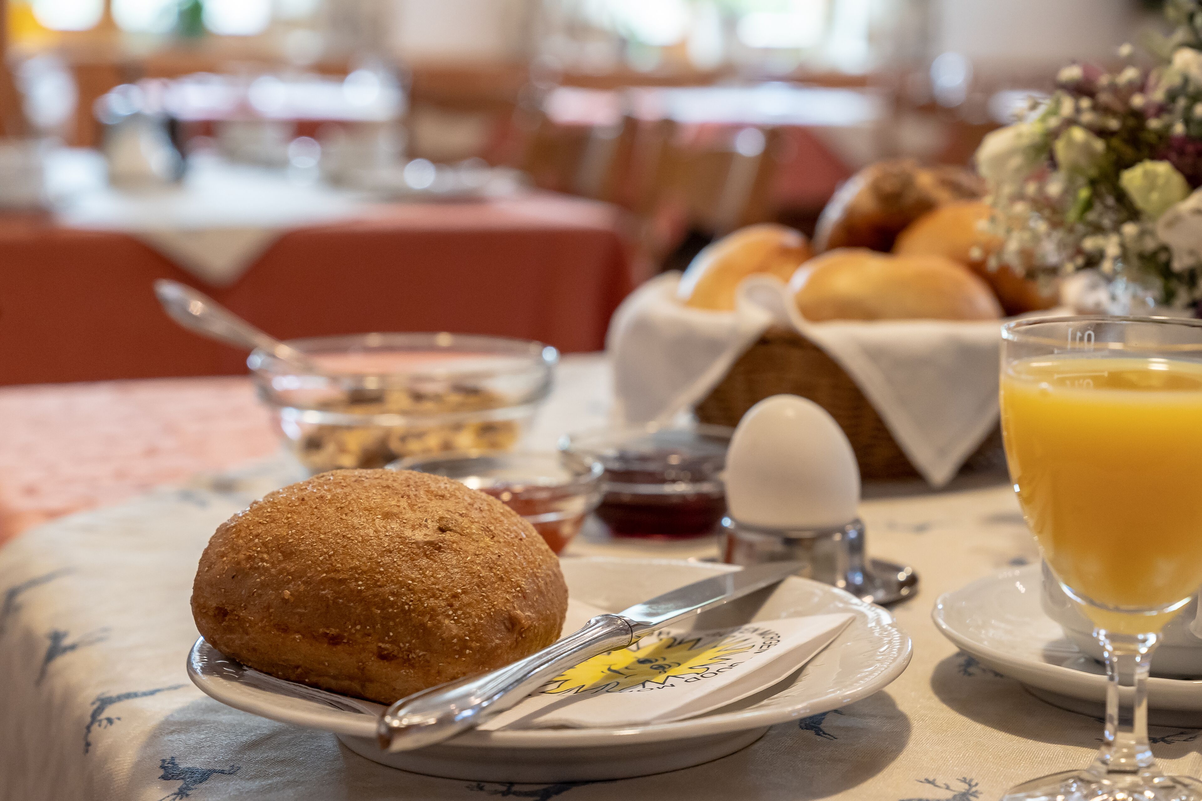 daily buffet breakfast (eur 10 per person)