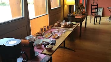 Petit-déjeuner continental compris tous les jours