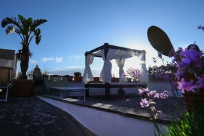 Terrace/patio - FAMILIAR ELEGANT SUITE (Ugento)