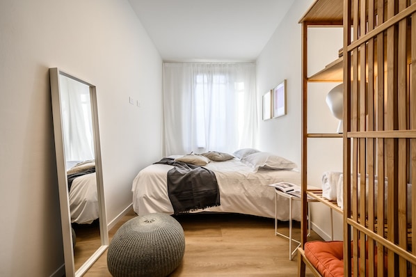 Apartamento, 1 quarto | 1 quarto, roupas de cama premium, ferros/tábuas de passar roupa