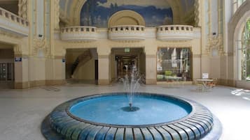Sauna, hot tub, Turkish bath, body treatments, hydrotherapy