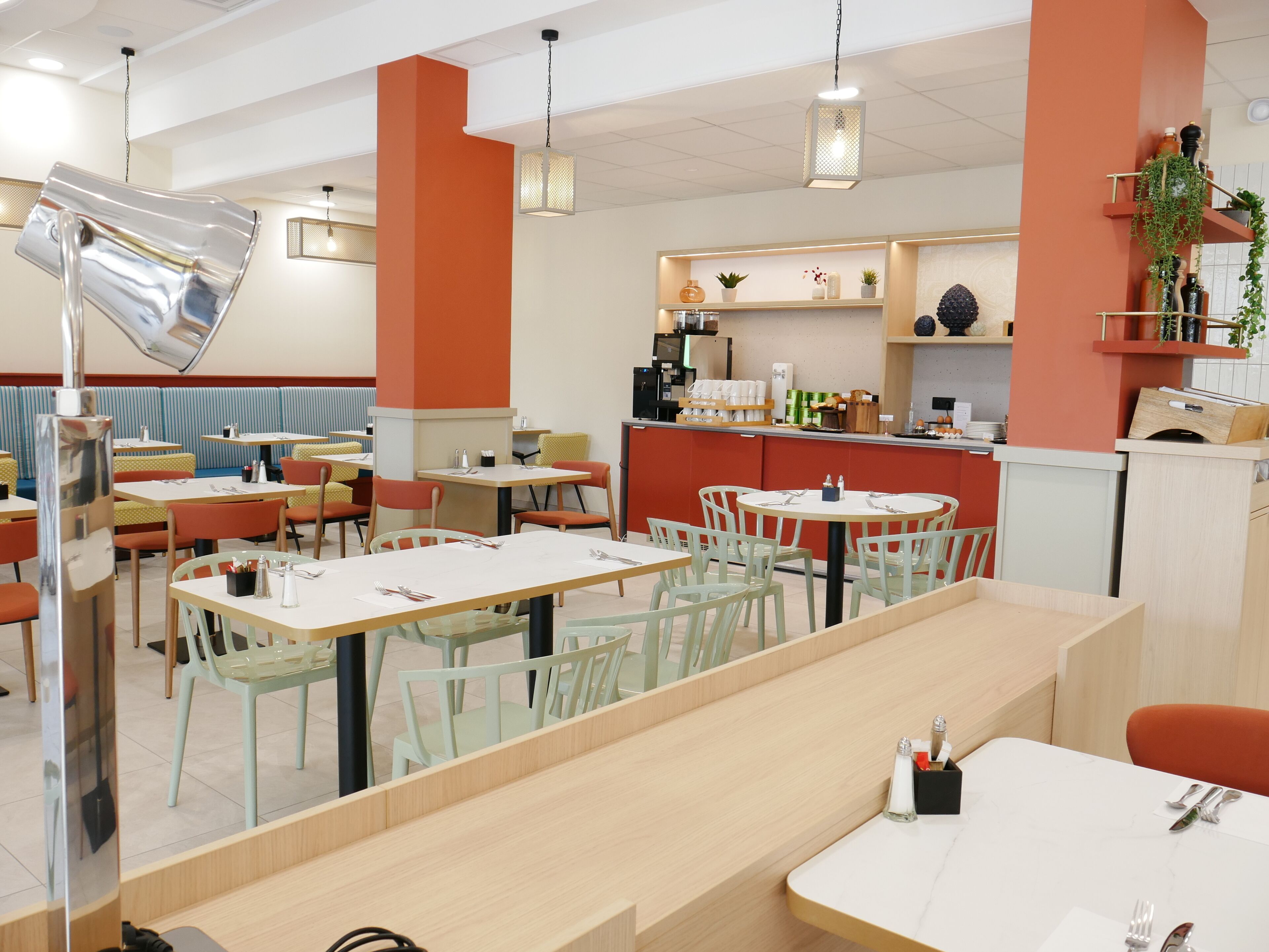 Colazione a buffet a pagamento, servita tutte le mattine 