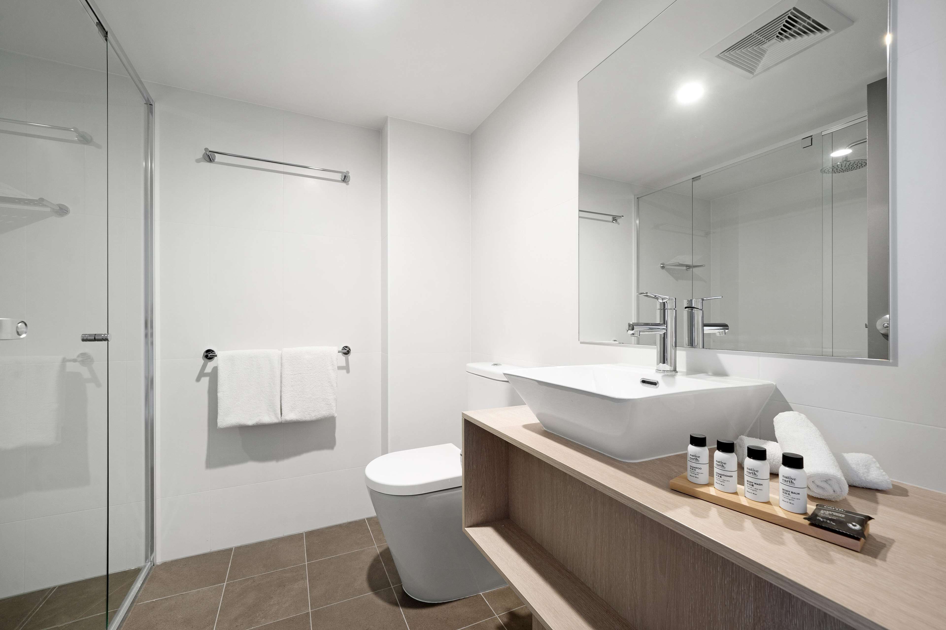 1 bedroom, desk, laptop workspace, rollaway beds