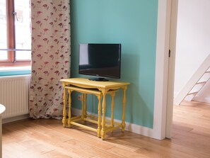 Apartment, 1 Bedroom (Türkis) | Living area