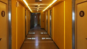 Lorong