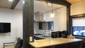 別墅, 2 間臥室 | 私人小型廚房 | 咖啡機/沖茶器、雪櫃、微波爐、爐具