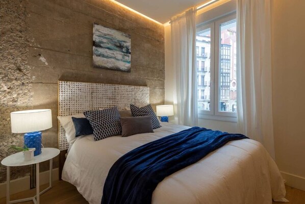 2 bedrooms