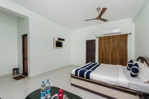 防音設備、WiFi (無料)