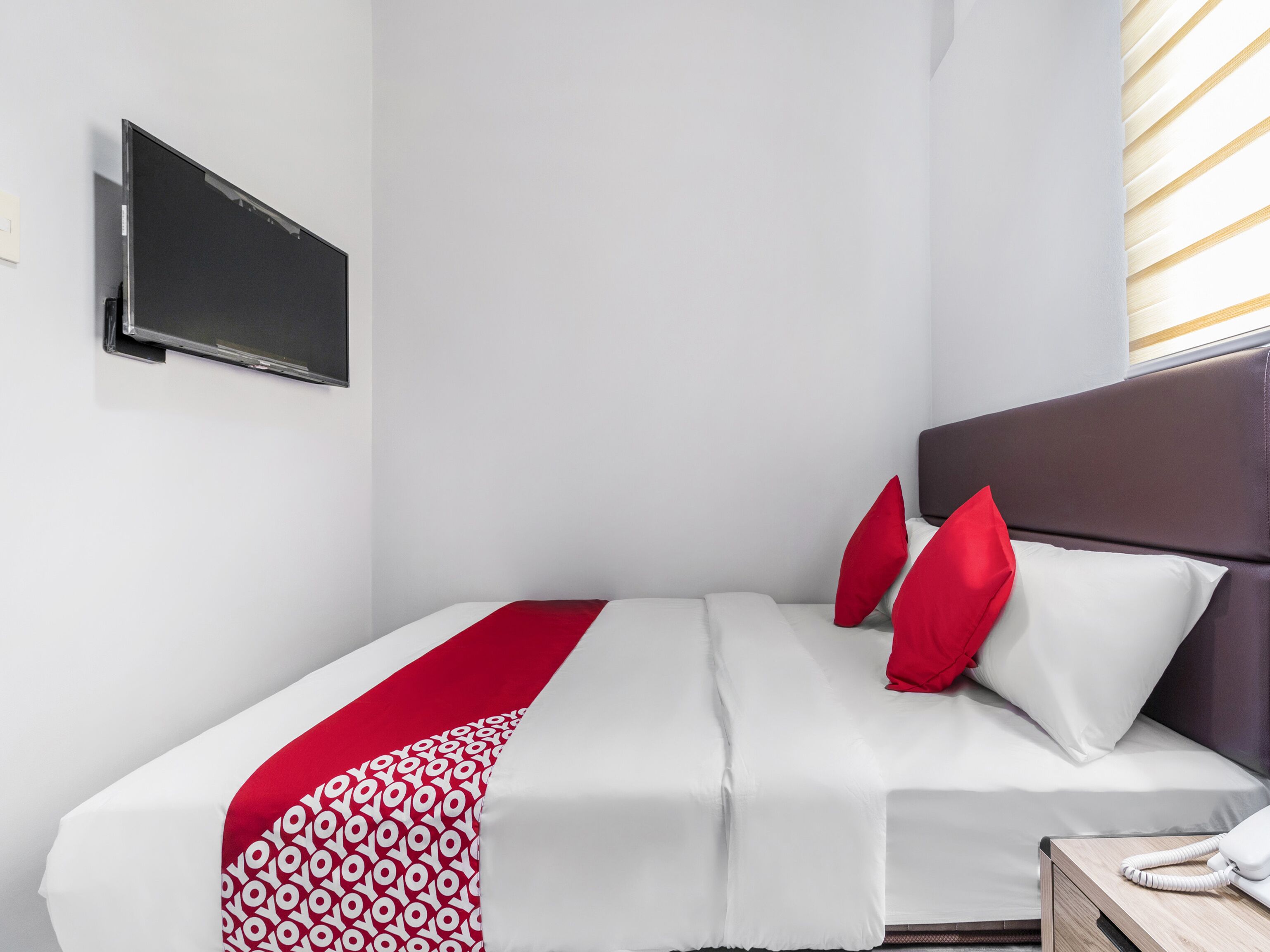 standard double room | free wifi, bed sheets