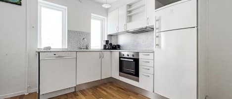 Appartement, 1 chambre, hypoallergénique (112) | Cuisine privée | Réfrigérateur, plaque de cuisson, cafetiÚre/bouilloire