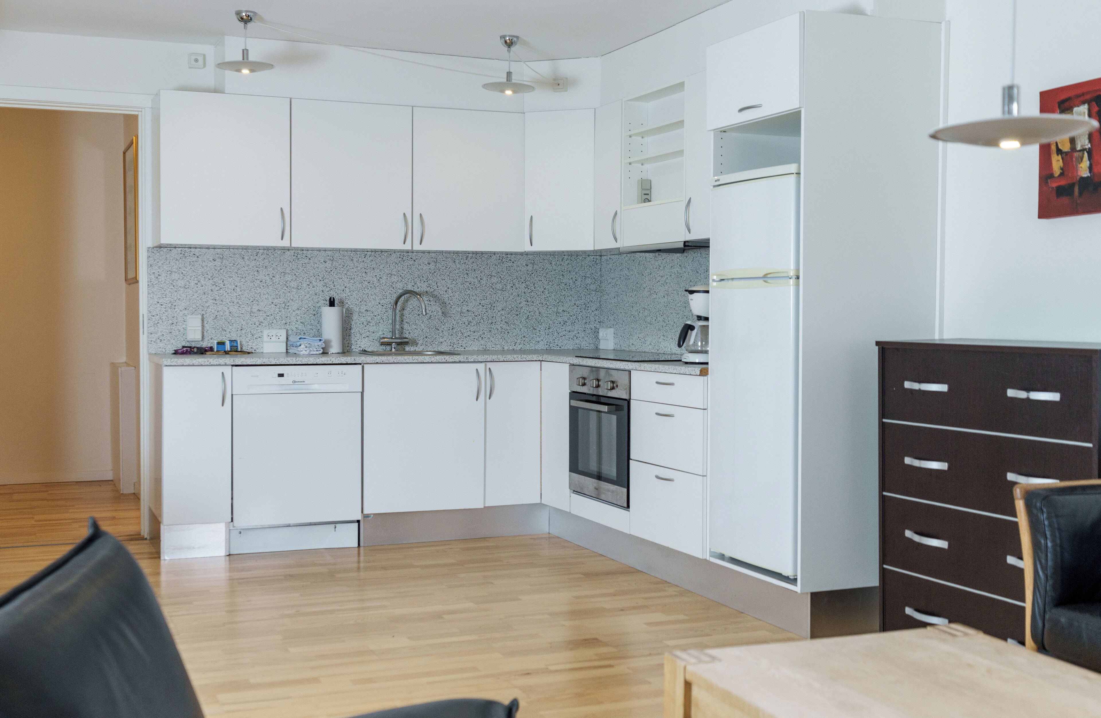 Apartment, 1 Schlafzimmer (111) | Eigene Küche | Kühlschrank, Herdplatte, Wasserkocher mit Kaffee-/Teezubehör