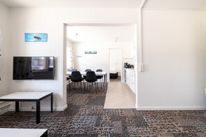 Departamento, 1 habitación (108) | Área de sala de estar | Televisión de pantalla plana 