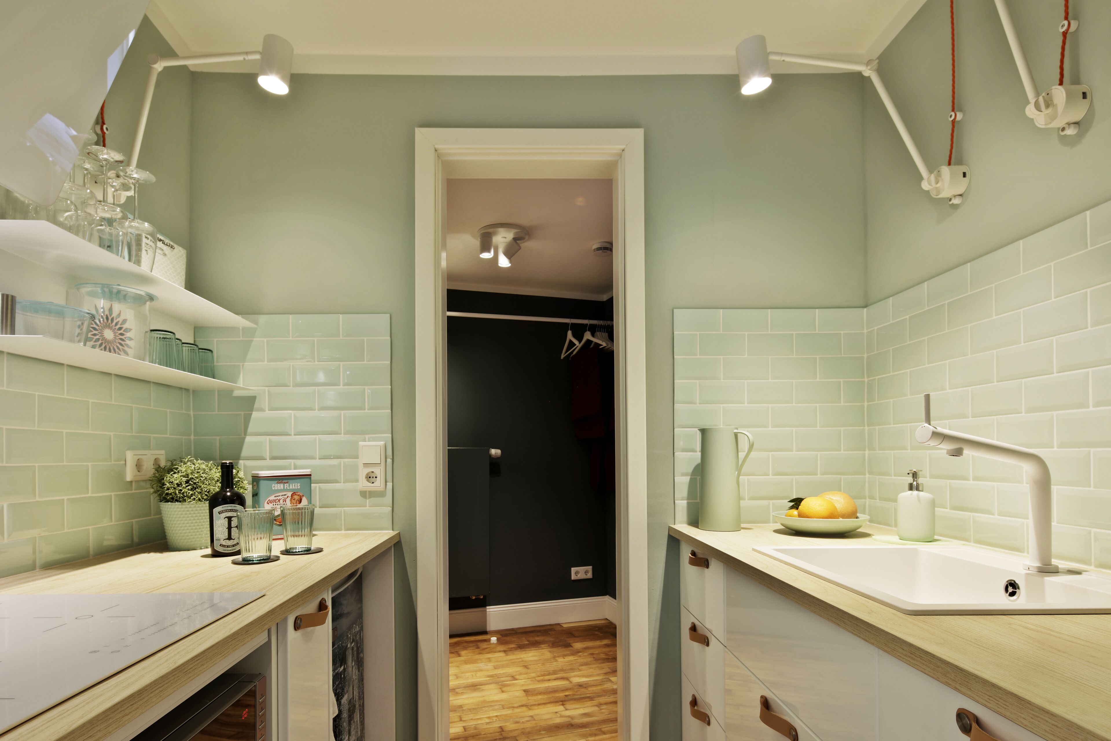 Studio Desain, 1 kamar tidur (Mint, incl. EUR 45 cleaning fee) | Dapur pribadi | Lemari es, kompor, mesin pencuci piring, dan ketel listrik