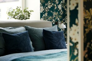 Soundproofing, bed sheets - Chase Apartments Boutiquehotel Style I (Würzburg)