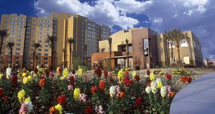 PENNZOIL Promo week-end de course 69 $ / 149 $ par nuit!- un condo 4 personnes au Grandview