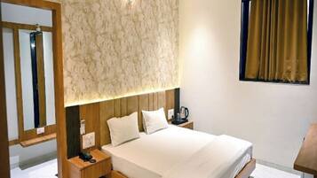 Basic Room | 1 bedroom, desk, free WiFi, wheelchair access