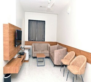 Luxury Studio Suite