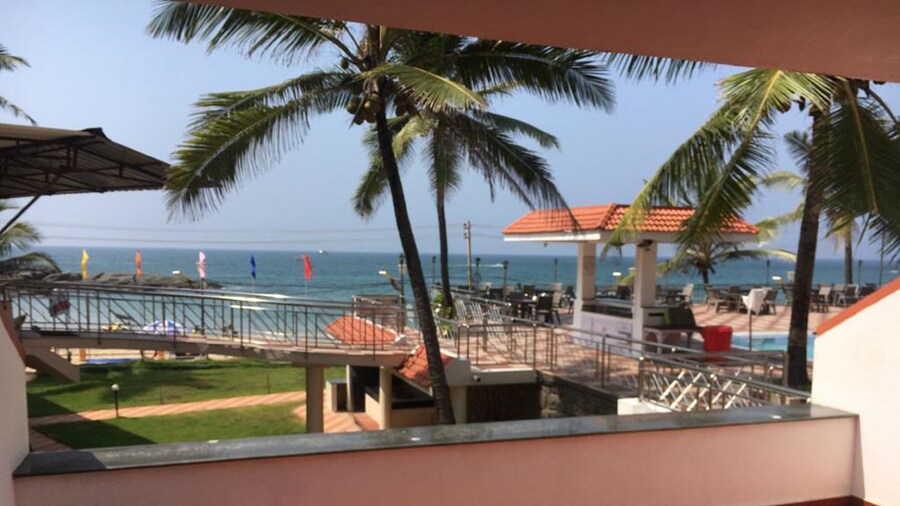 Hotel Sea Face