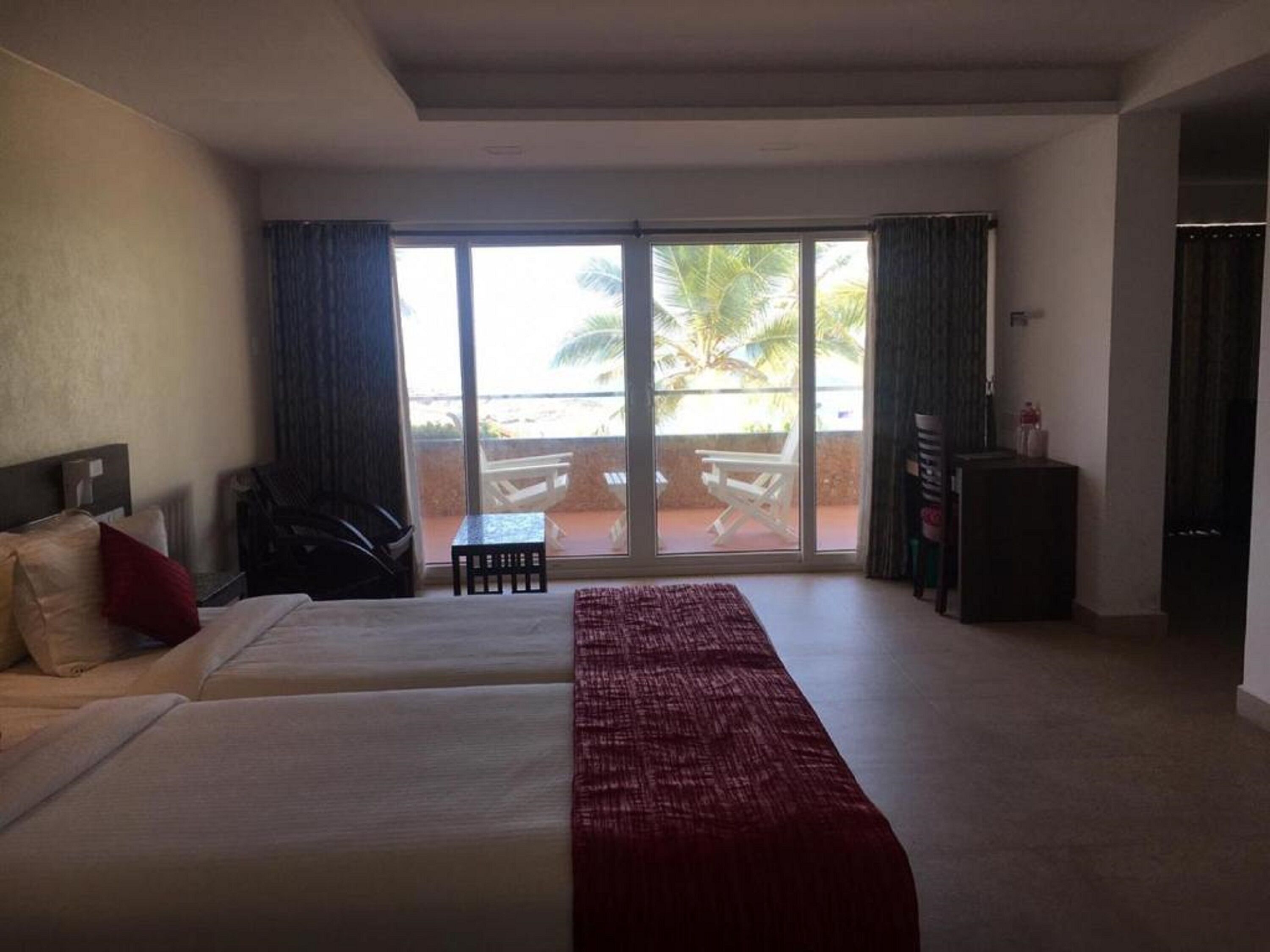 Executive Room | Egyptian cotton sheets, premium bedding, down comforters, minibar