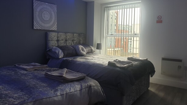 Luxury-Apartment | 1 Schlafzimmer, kostenloses WLAN, individuell dekoriert