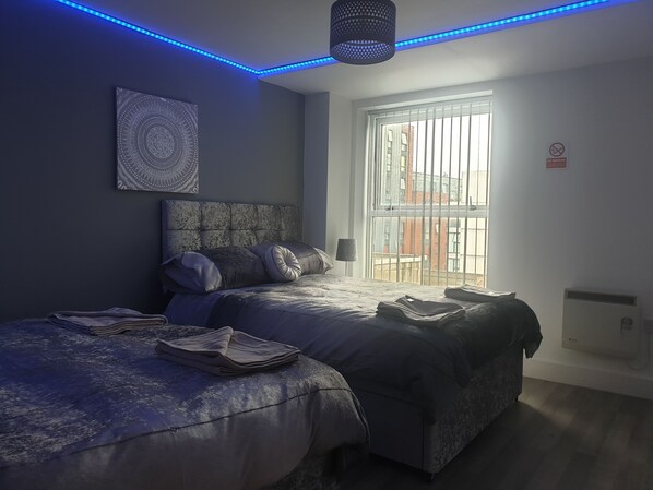 ลักซ์ชัวรี่อพาร์ทเมนท์ | 1 ห้องนอน, ห้องพักตกแต่งอย่างมีเอกลักษณ์, ตกแต่งพิเศษโดยเฉพาะ, Wi-Fi ฟรี