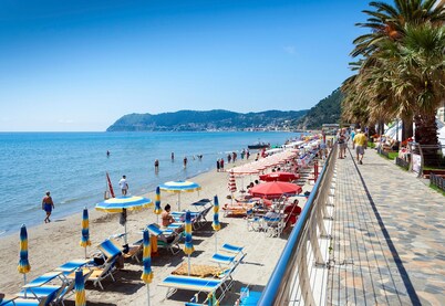 Villa Monte Enrico - Pool And Whirlpool