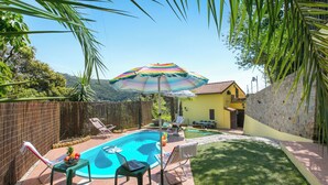 Family Villa, 3 Bedrooms, 2 Bathrooms, Mountainside (Villa Monte Enrico - With Pool &) | Private pool - Villa Monte Enrico - With Pool (Camporosso)