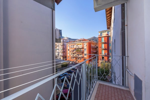 Familienapartment, Mehrere Schlafzimmer (Bluemind Air Comfort - 500m from sea) | Außenbereich