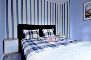 Apartment | 1 Schlafzimmer, Bügeleisen/Bügelbrett, kostenloses WLAN, Bettwäsche