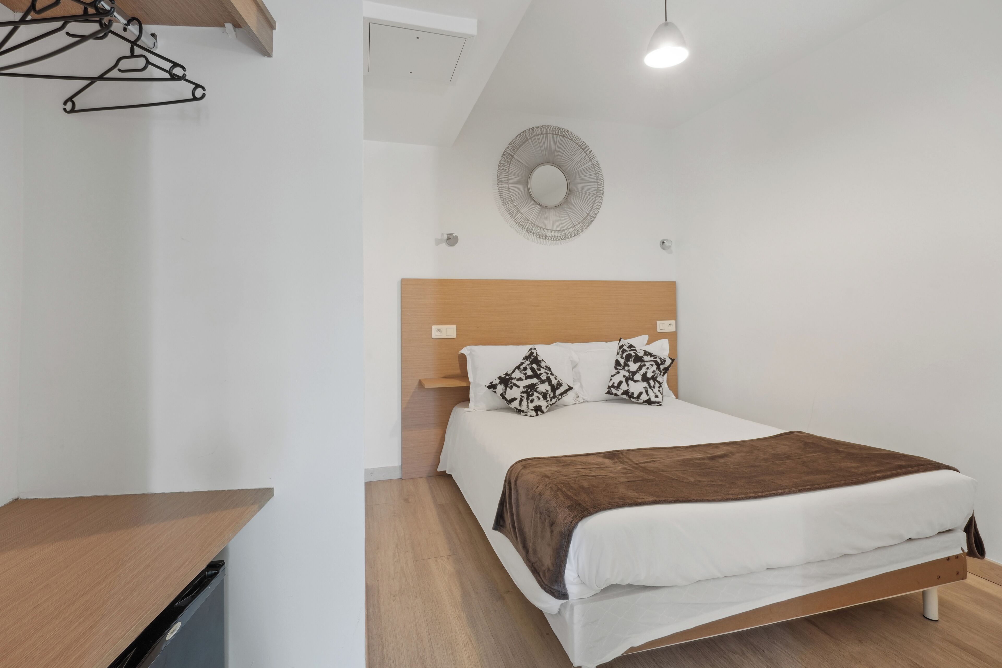 Photo - Hotel Le National Clichy Paris