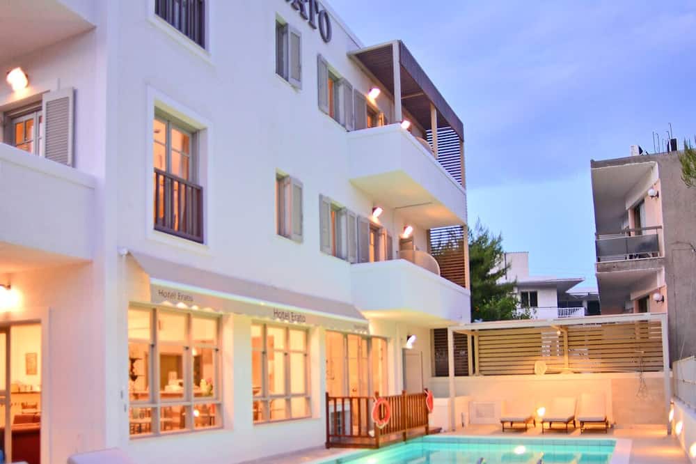 Erato Hotel