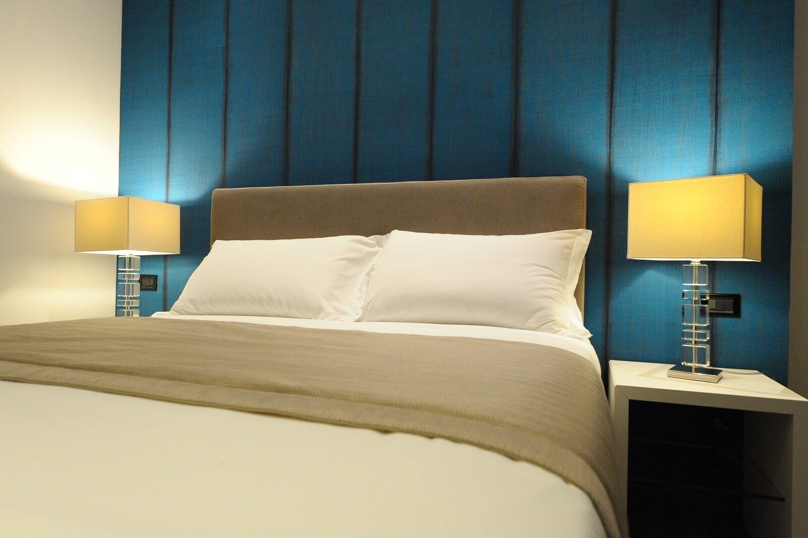 camera superior matrimoniale | premium bedding, down duvets, memory-foam beds, minibar