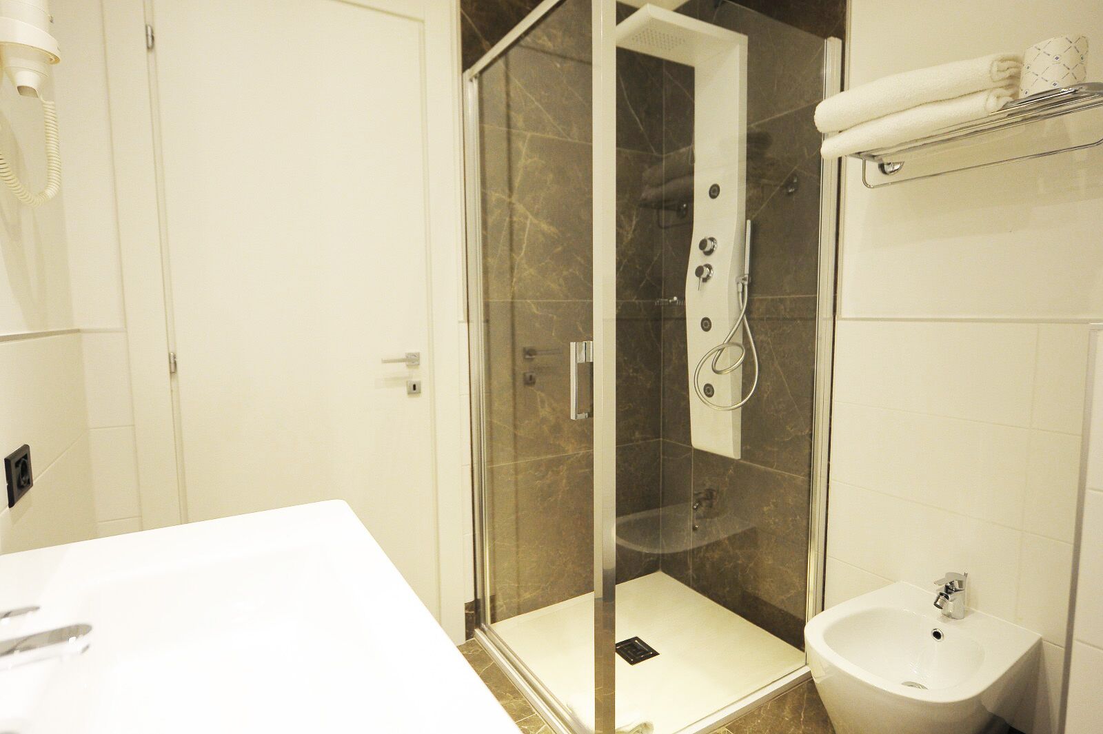 shower, bidet, towels