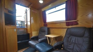Romantic Mobile Home | Living room - Floating Holidays (Stockport)