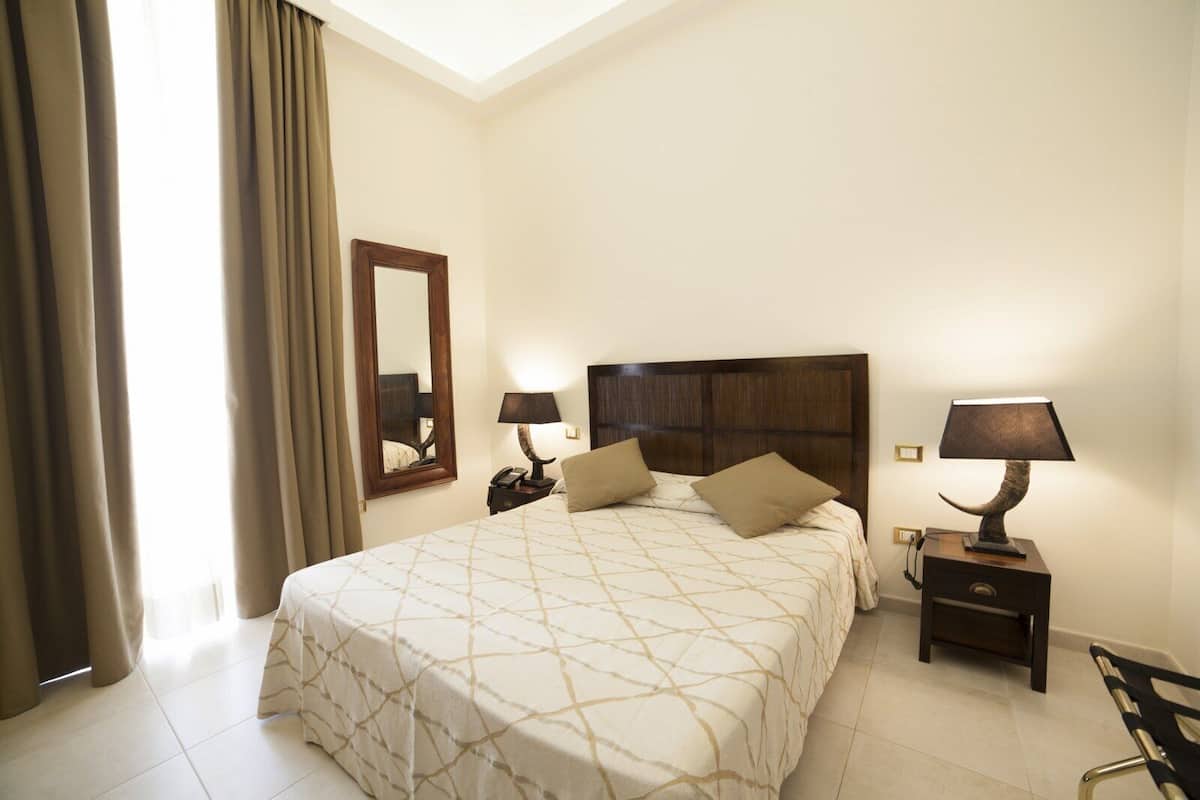 Deluxe Double Room | 1 bedroom, desk, soundproofing, free WiFi