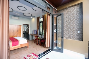 5 bedrooms, WiFi